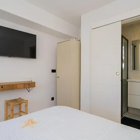 Apartment Mistral *